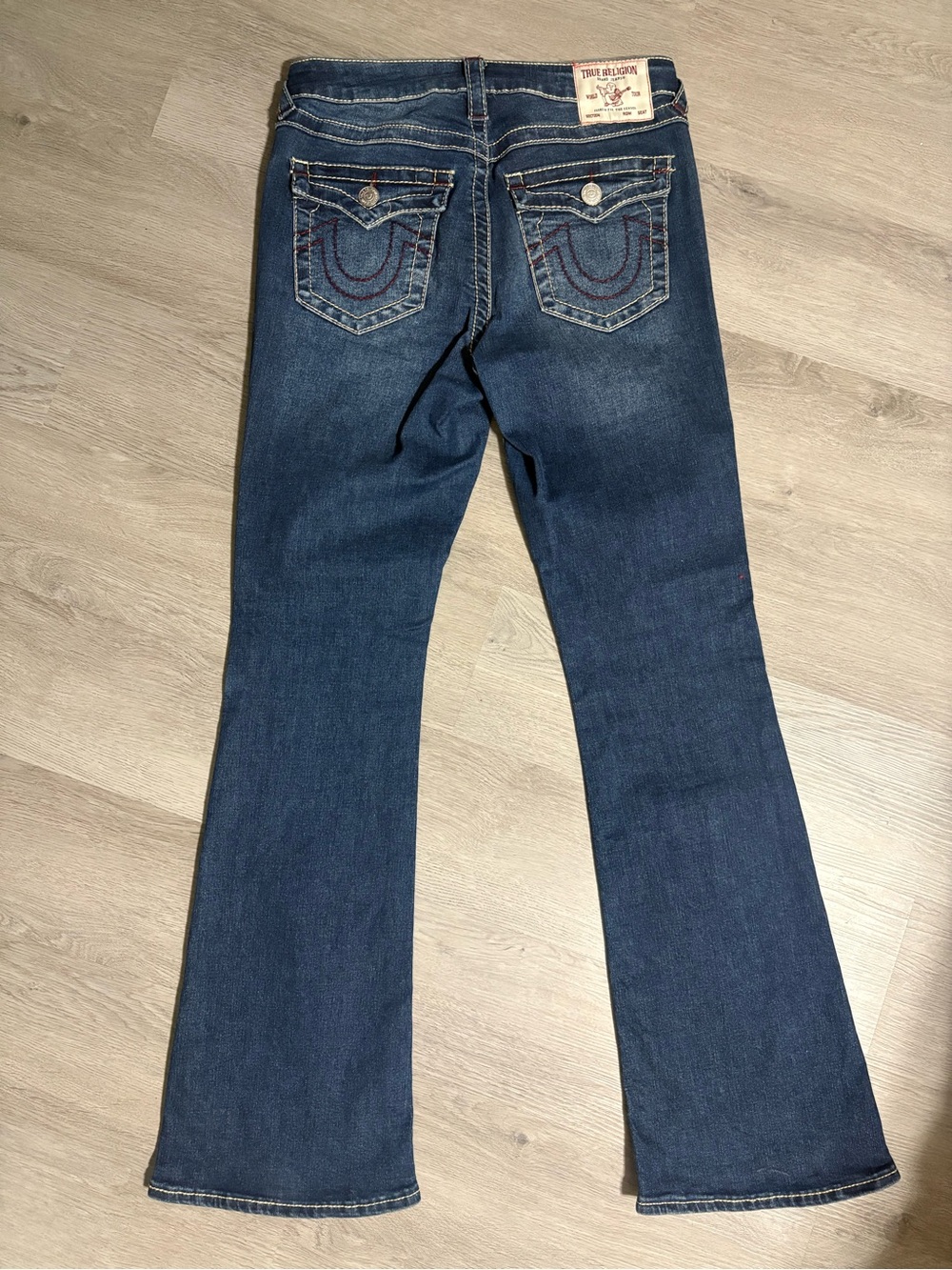 True Religion BECCA Mid Rise Bootcut - Picture 2 of 4